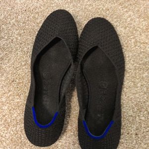 Black Rothy's Rounded Toe Flats
